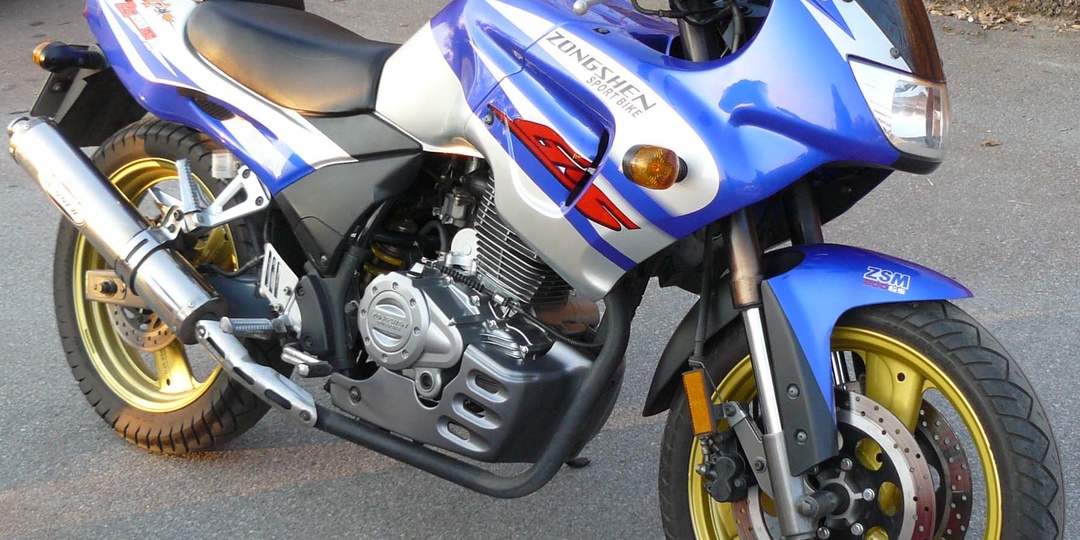 Yamaha YBR125 или новый китайский мотоцикл: что выбрать новичку