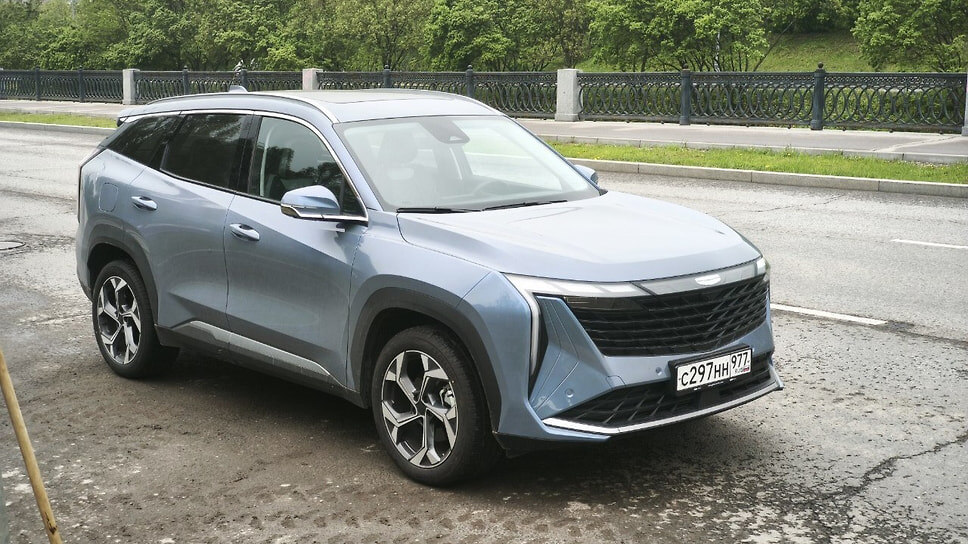 Geely Atlas.📷Фото: Александр Янковский