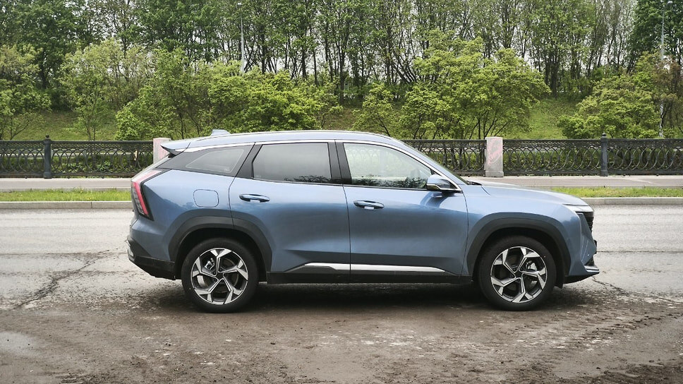 Geely Atlas.📷Фото: Александр Янковский