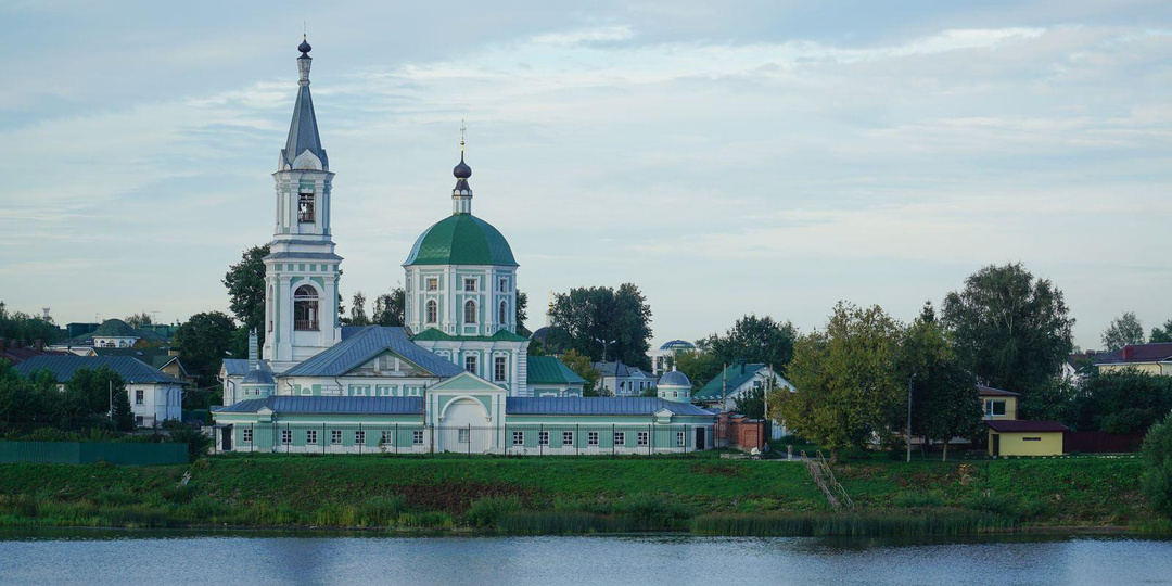 7 городов России, куда почти не едут туристы. А зря — я проверил каждый