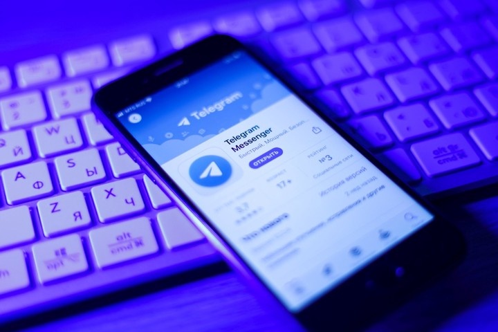 Раскрыта тайна исчезновения Telegram: Apple объяснила причину удаления мессенджера из App Store