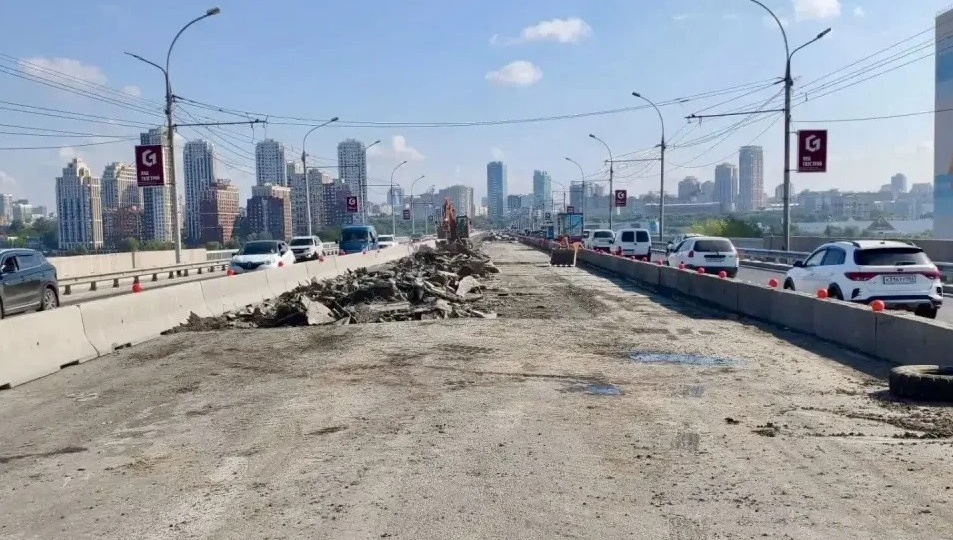 Мэр поставил задачу открыть Димитровский мост до снега