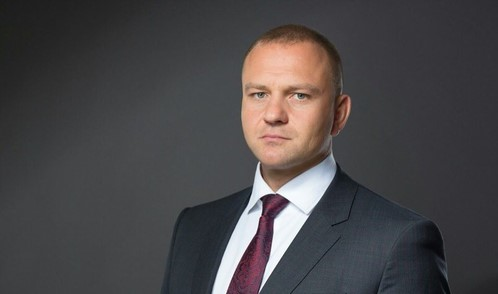 Трое детей ушли под весенний лёд. С церковной службы на берегу за ними бросился самбист