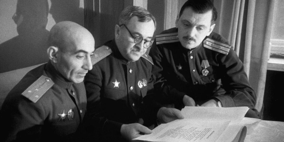 Что Сталин подарил авторам гимна Советского Союза?
