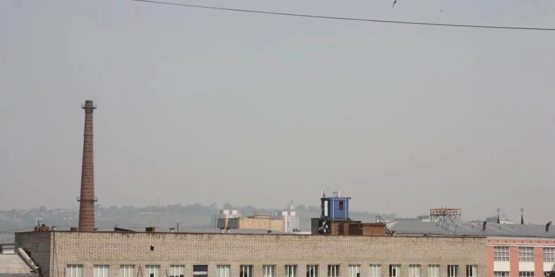 В Красноярском крае ужесточили правила для предприятий в периоды НМУ