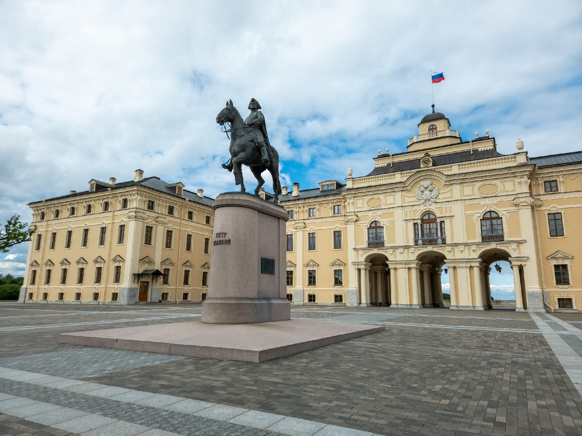 Константиновский дворец в Стрельне.