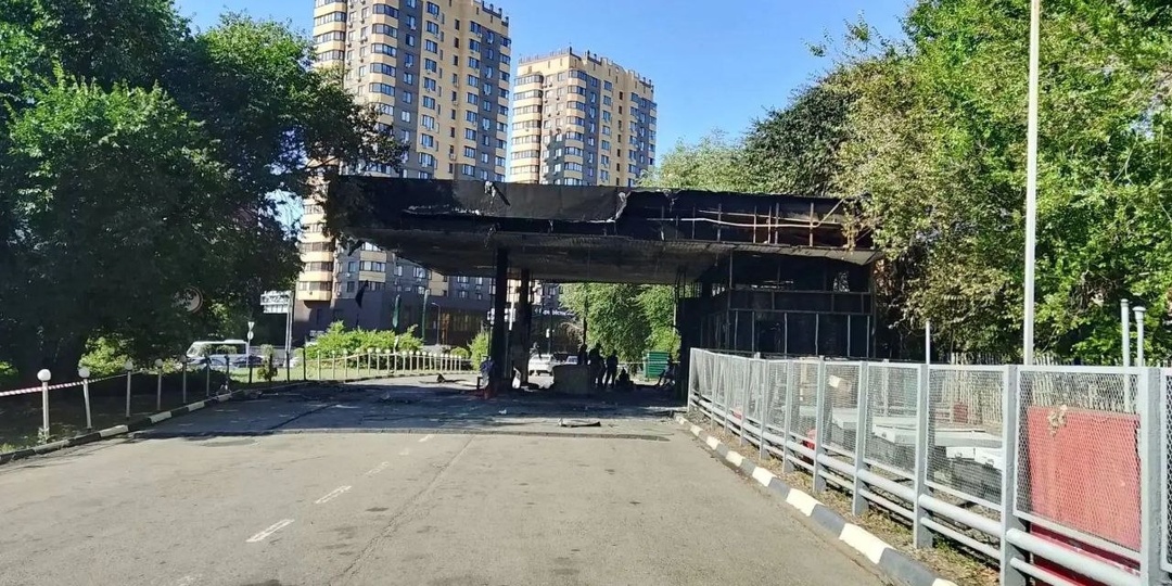 ▶️Два ночных пожара одновременно вспыхнули на СЖМ в Ростове