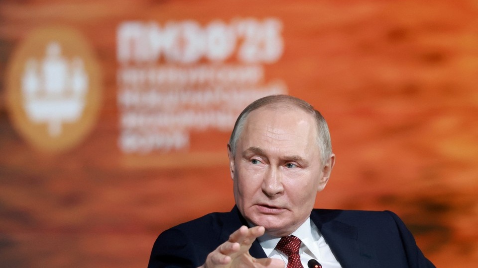 Минобороны РФ словами Путина прокомментировало ночные удары по Киеву: "Никто не слушал. Послушайте сейчас"