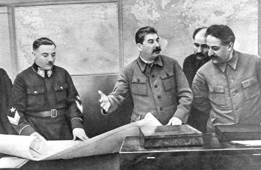 Иосиф Сталин