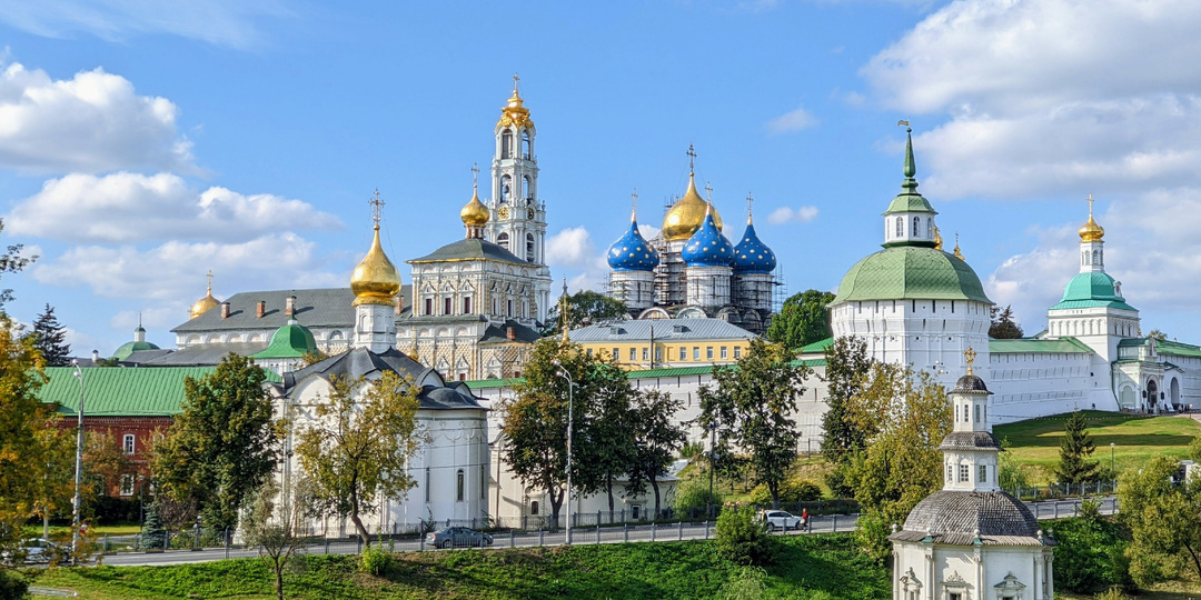 Сергиев Посад: духовная столица Золотого кольца с Троице-Сергиевой лаврой, источниками и монастырскими продуктами