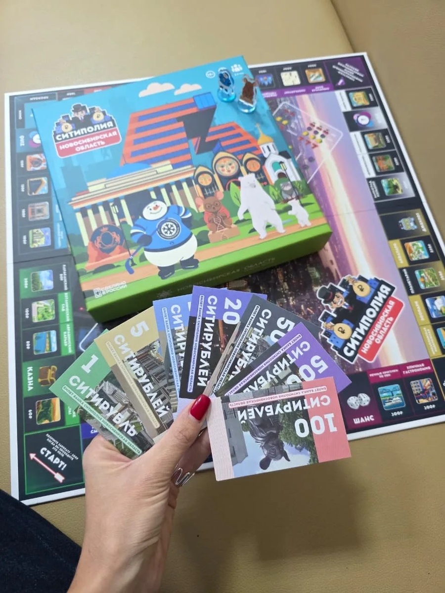  Мария Ветрова, постоянный клиент GameGraft, делится наблюдением: «Игры выглядят настолько роскошно, что я дарю их только по особым случаям... Когда партнеры открывают коробку, на их лицах появляется удивление: "Ого, это не просто сувенир!"». Плотный картон, качественная печать, тяжелый бокс — это сигнализирует о стабильности вашей компании. Вы можете себе позволить красоту, а значит, надежны.
Эффект неожиданного нетворкинга. Вячеслав Рубцов, предприниматель, рассказал потрясающую историю: «Год назад мы приняли участие в проекте... Мне стали звонить представители компаний, с которыми мы не работали. Оказывается, им подарили игру с нашим брендом, а им как раз нужен был такой партнер. Открыли для себя новый инструмент привлечения B2B». Ваша визитка лежит мертвым грузом, а ваша фишка на игровом поле путешествует по кабинетам директоров.
HR-бренд и лояльность сотрудников. Корпоративная версия игры — идеальный тимбилдинг. Вместо скучного тренинга сотрудники видят, как работают бизнес-процессы 