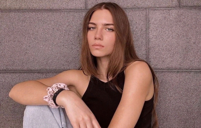 Внучка Ельцина поделилась снимком с сыном Березовского на пляже