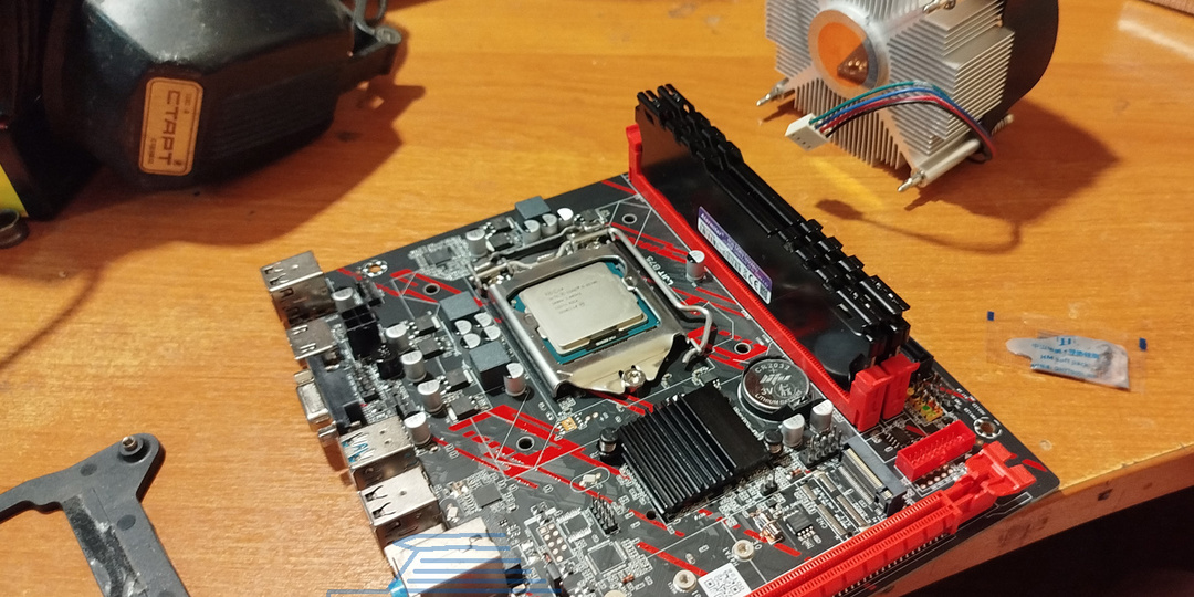 Меж ноутбуком и настольным — mini-ITX