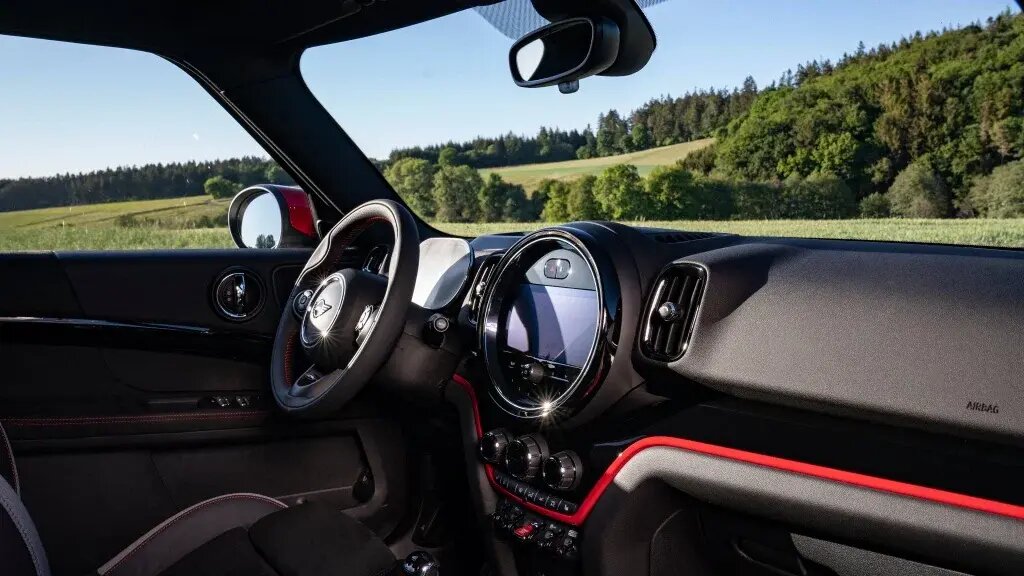    Mini Countryman   
Mini