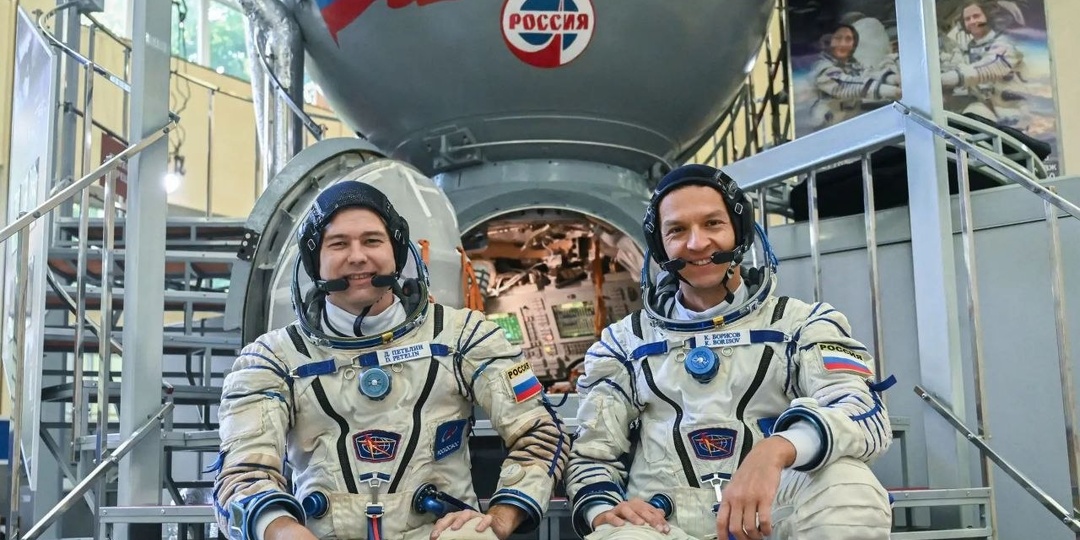 Космонавты Роскосмоса Дмитрий Петелин и Константин Борисов отработали двухсуточную схему сближения корабля «Союз» с МКС