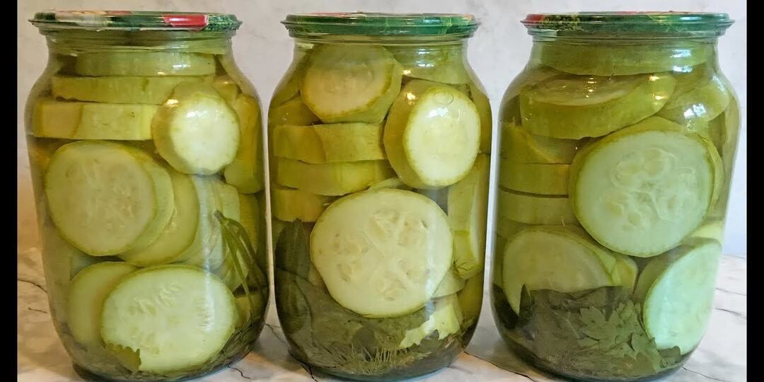 Рецепт соленых кабачков в банке на зиму