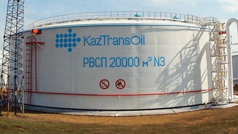 Казахстан увеличил суточную добычу нефти и газоконденсата на 40% с августа