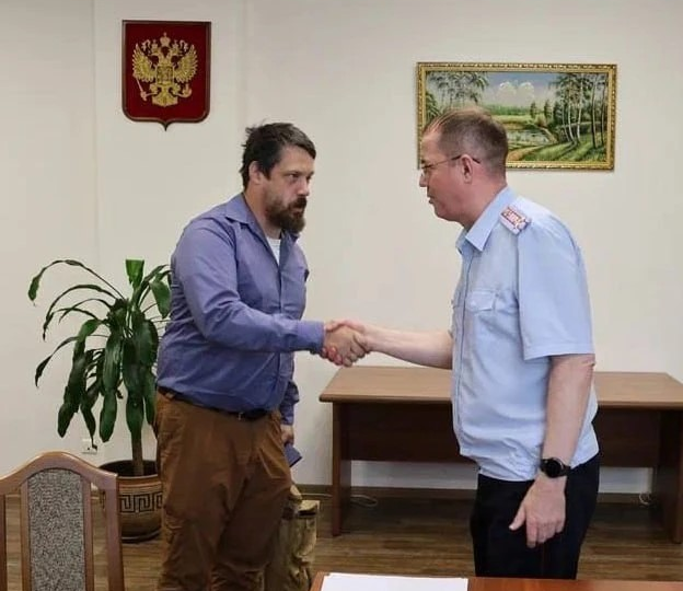 Семью «красноярского американца» Джастаса Уолкера не будут депортировать