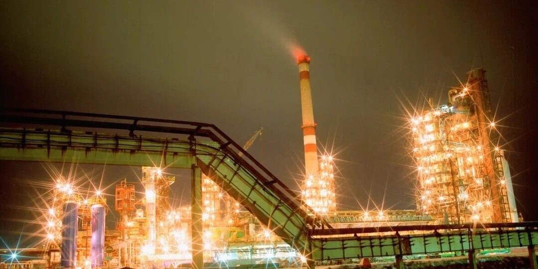 Казахстан снизил переработку нефти и газоконденсата на 5% в июле к июню