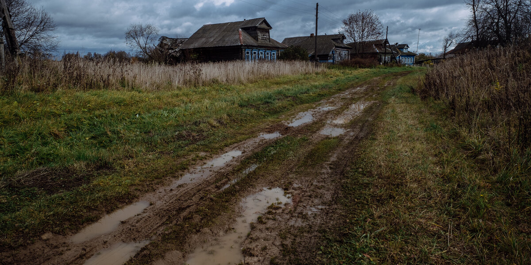 10 регионов России, где исчезают деревни. И почему это не страшно