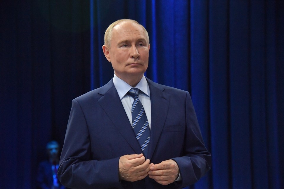    Президент РФ Владимир Путин Владимир ВЕЛЕНГУРИН
