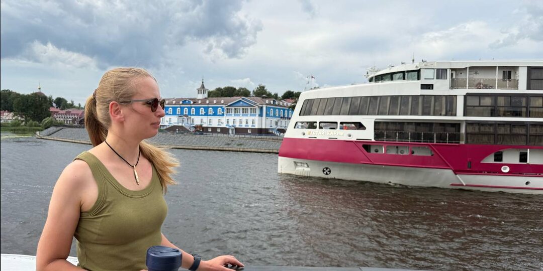Теперь не пенсионеры: кто, зачем и куда ездит в речные круизы
