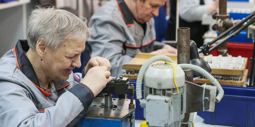 Работа после достижения пенсионного возраста в 2026 году: всегда ли выгодно откладывать оформление пенсии? Оказывается - нет!