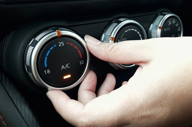 Как самостоятельно проверить исправность кондиционера в автомобиле?