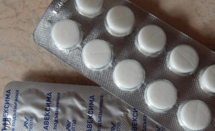 Плацебо с мятным вкусом: почему миллиарды уходят на лекарства, которых нет в мировых протоколах