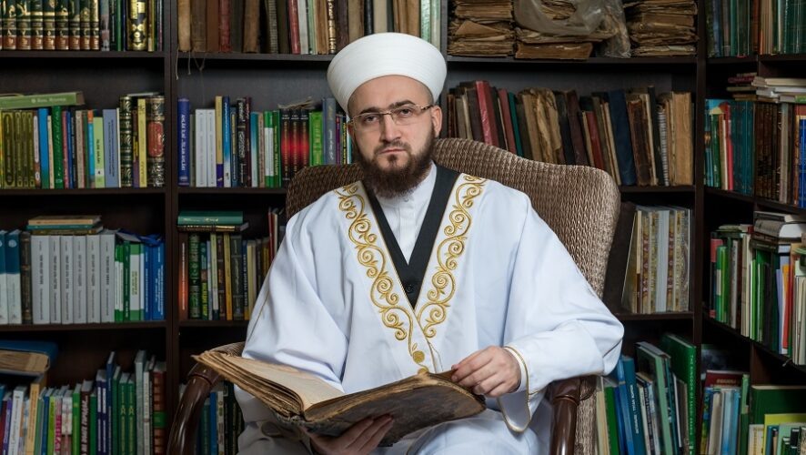 Образец для подражания человечеству: муфтий РТ поздравил мусульман с мавлидом