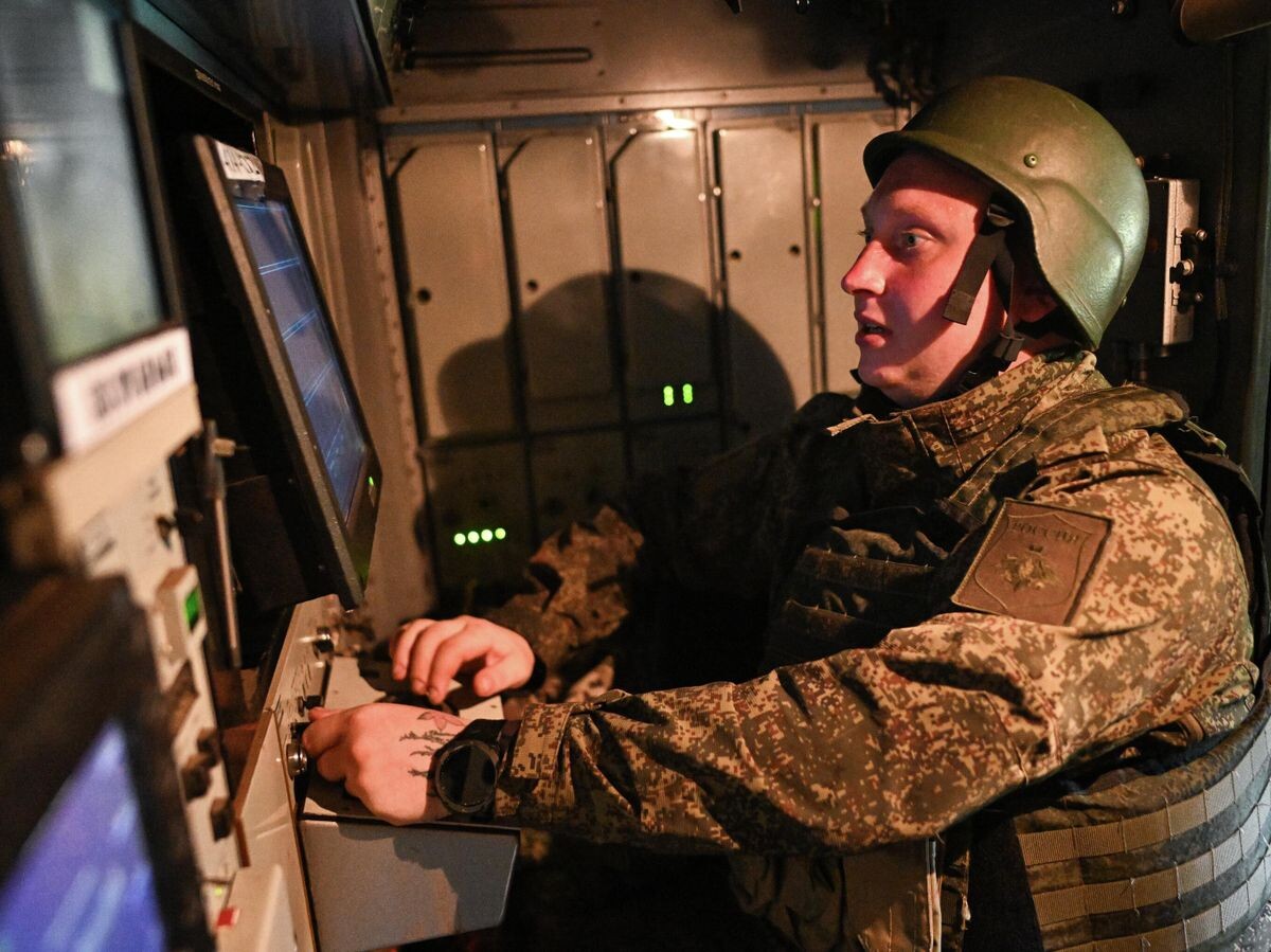    Боевое дежурство расчета ЗРК "Тор-М2" в зоне СВО | © РИА Новости / Сергей Бобылев