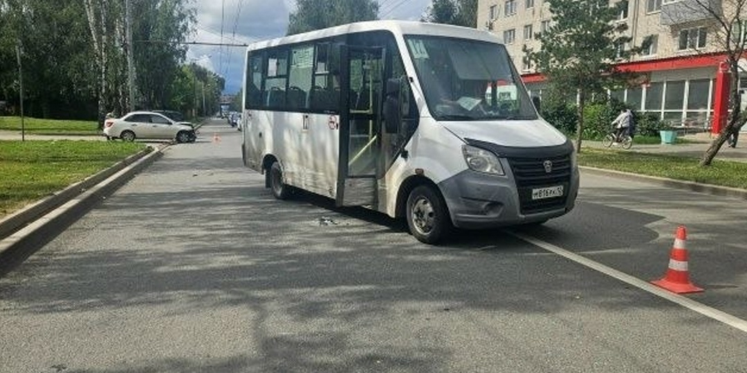 В Йошкар-Оле следователи проверяют обстоятельства ДТП с участием рейсового автобуса