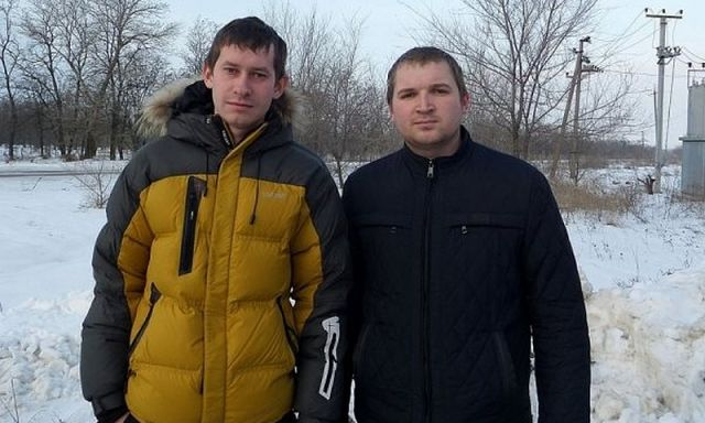 Едва ступили на лёд — провалились сами, а рыбацкая одежда потянула вниз