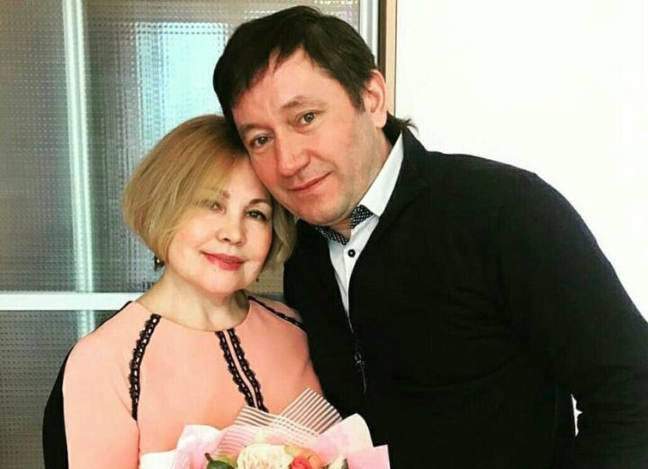 «Если женщина не впустила мужчину в душу, она не подпустит его к телу»: Айдар Галимов — об измене и семейной жизни