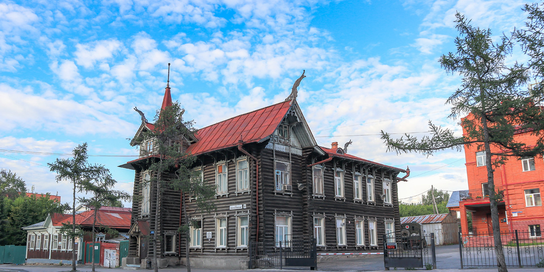 Дом с драконами в Томске