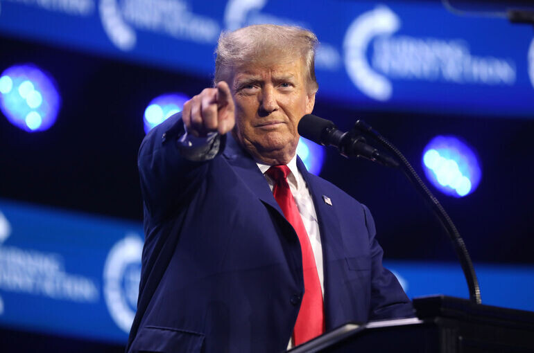 Трамп заявил о планах объявить Ормузский пролив территорией США
