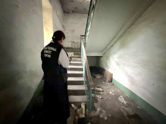 В Забайкалье 13-летняя девочка погибла, играя в прятки в заброшенном здании