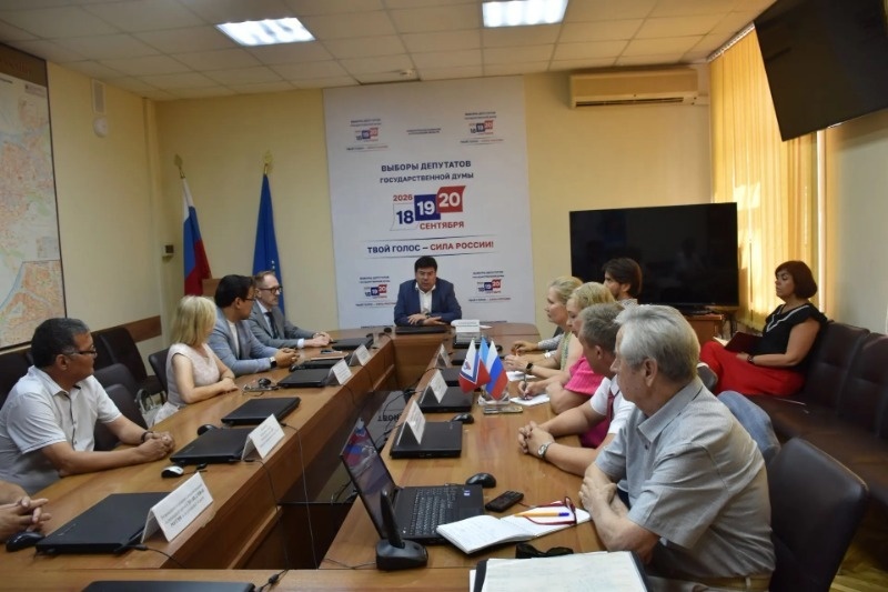 Избирком региона провёл обучающий семинар с представителями политических партий