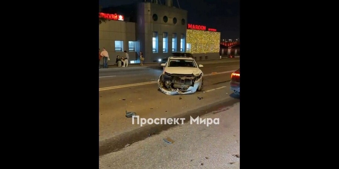 «Пробок стало больше»: водители жалуются на запрет левых поворотов на Дубровинского