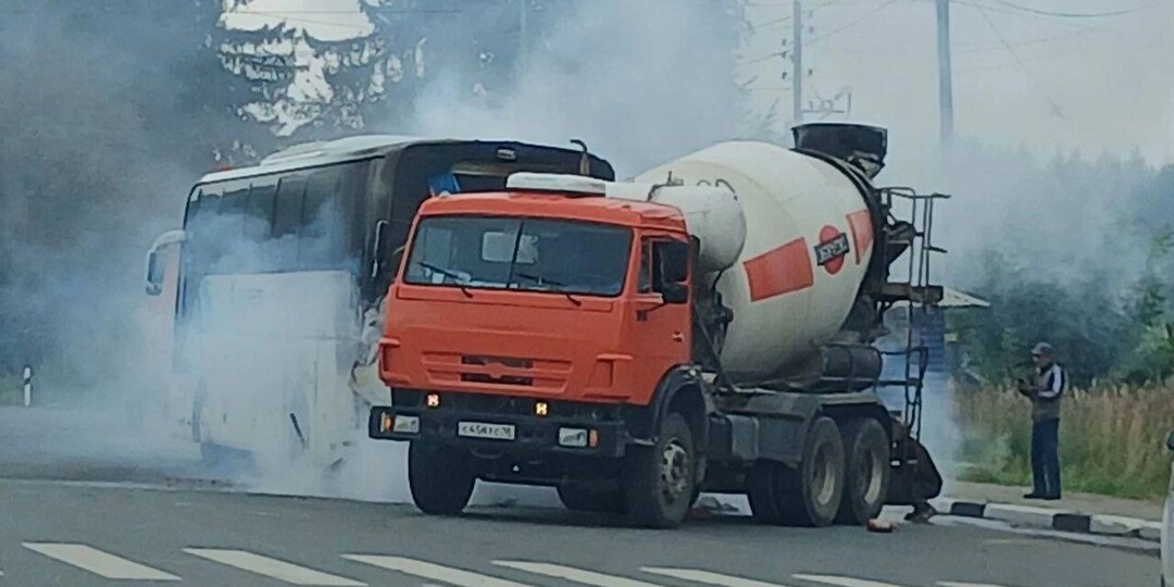 В Удмуртии сгорел автобус до Перми
