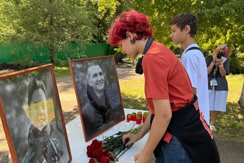 Подвиг «Чапая» и «Тюра»: как Оренбуржье почтило память погибших добровольцев