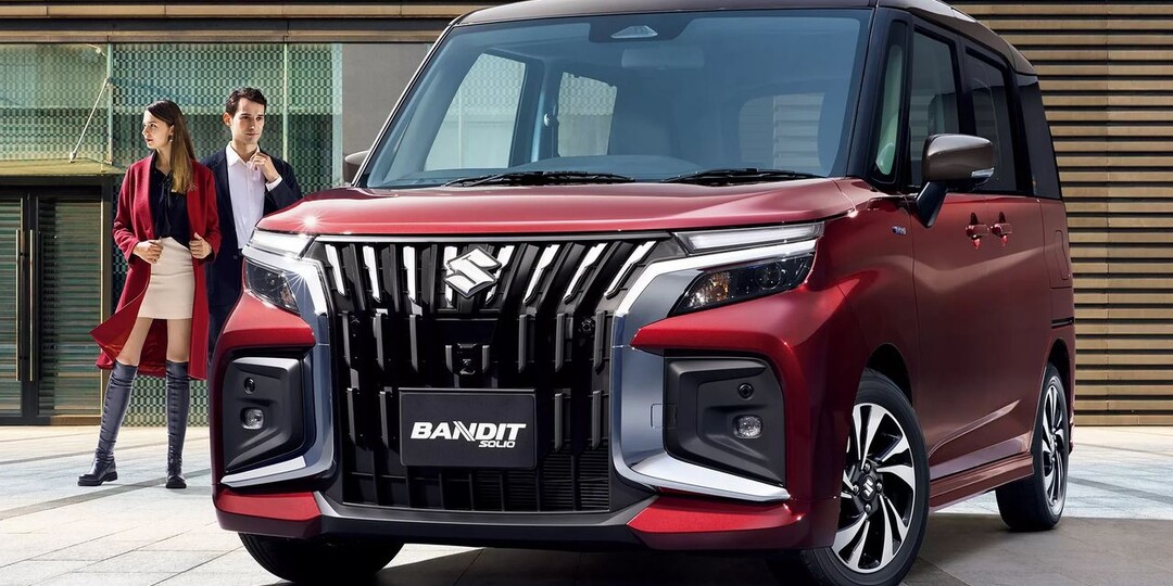 В РФ появились в продаже новые микровэны Suzuki Solio по цене от 1 млн рублей