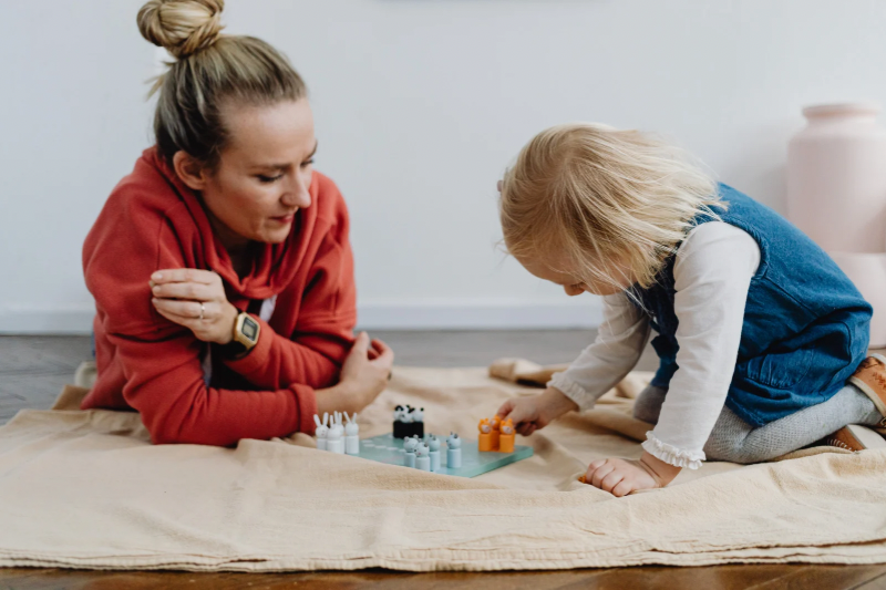 Как отличить ЗПР от аутизма? На что обратить внимание родителям