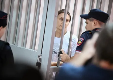 Неприкосновенность судьи и коррупция: как Верховный суд разрешил уголовное дело против экс-судьи Цмакаловой