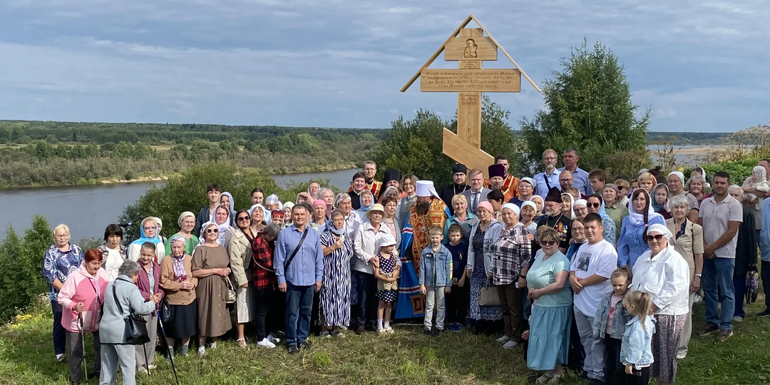 В Коми освятили Поклонный крест, посвященный Крестителю этой земли - святителю Стефану Пермскому