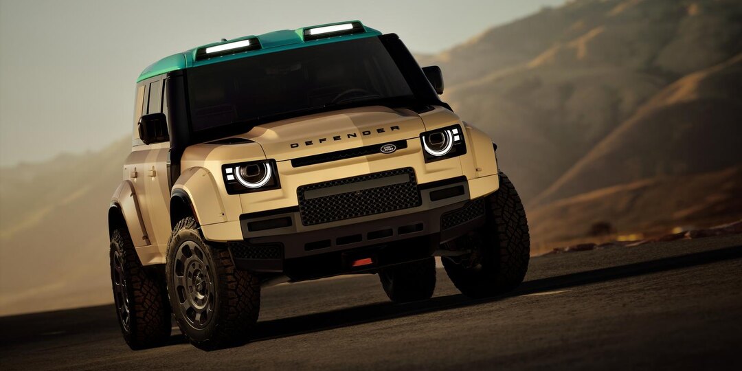 Land Rover превратил победителя «Дакара» в дорожный автомобиль