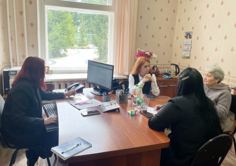 В Большеигнатовском районе Мордовии специалисты Госюрбюро провели выездной прием граждан