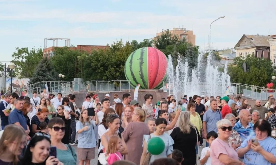 В Астрахани с размахом отметили День арбуза