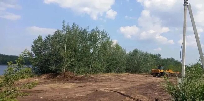 Берег в осаде: под видом беседки у Волги в Самарской области строят порт и перекрывают людям доступ к воде