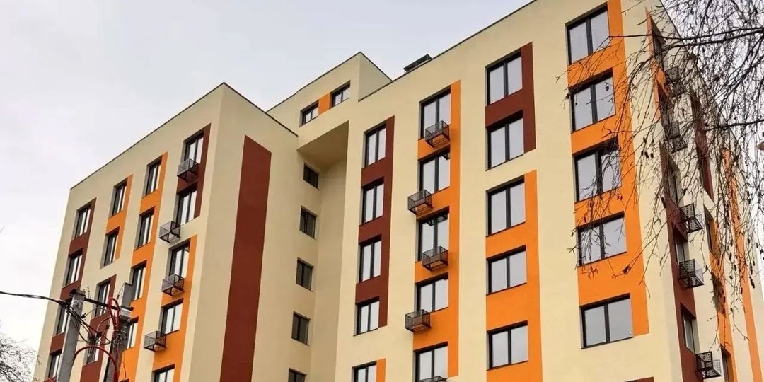 Девять жителей аварийных домов в Выксе Нижегородской области получили ключи от новых квартир
